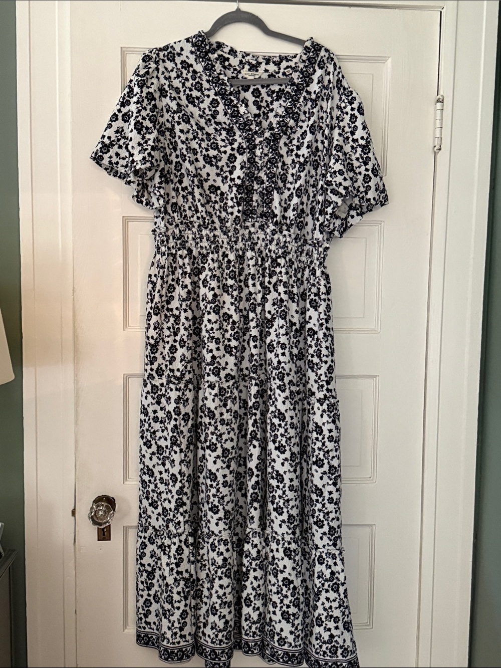 Max Studio Black and White Floral Print Maxi Dress